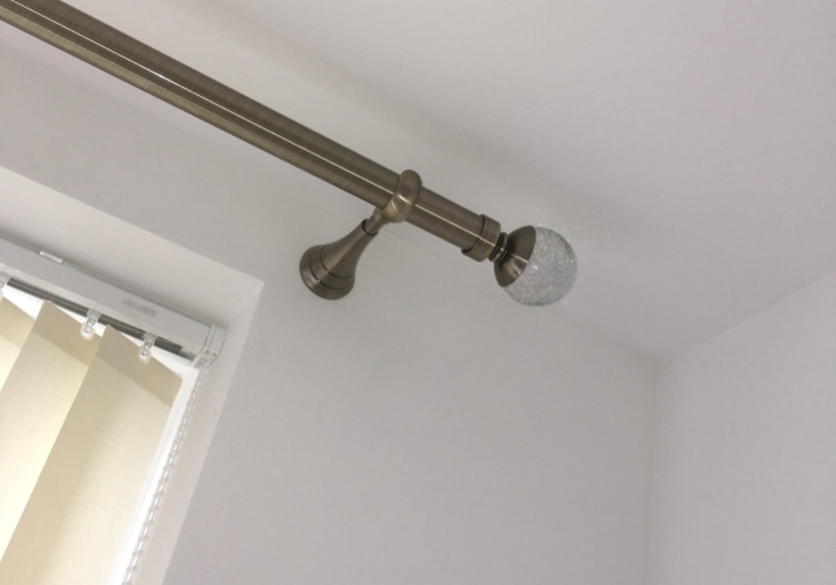 curtain pole